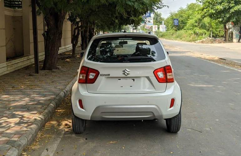 Maruti Ignis 1.2L Zeta MT Ptl Premium Hatchback
