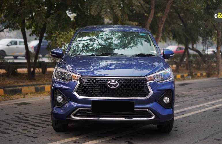 Toyota Rumion V MT 7 STR Ptl 2023 Model SUV/ MUVs Cars