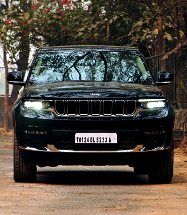 Jeep Grand Cherokee Limted O 4x4 AT Petrol