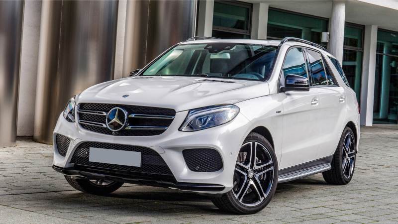 Delhi's Luxury Car Hire – Drive the Extraordinary with RBTS Car Rentals ?