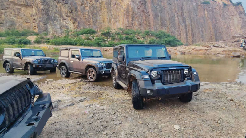 Mahindra Thar Hard Top 4WD AT Petrol Rent for Ladakh