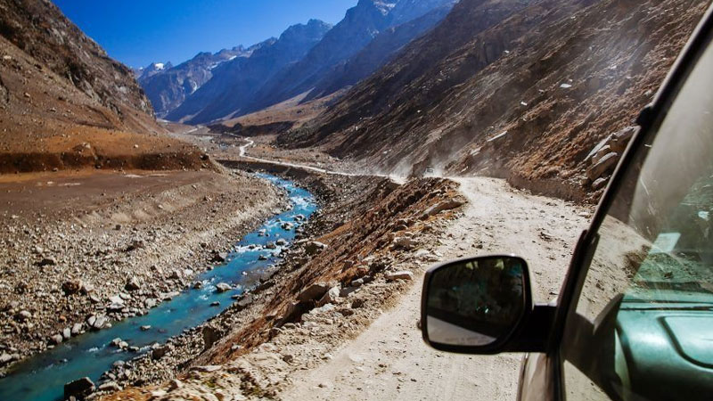 Ultimate Guide to Self Drive Car Rentals for Spiti Valley, Ladakh & Delhi Tours